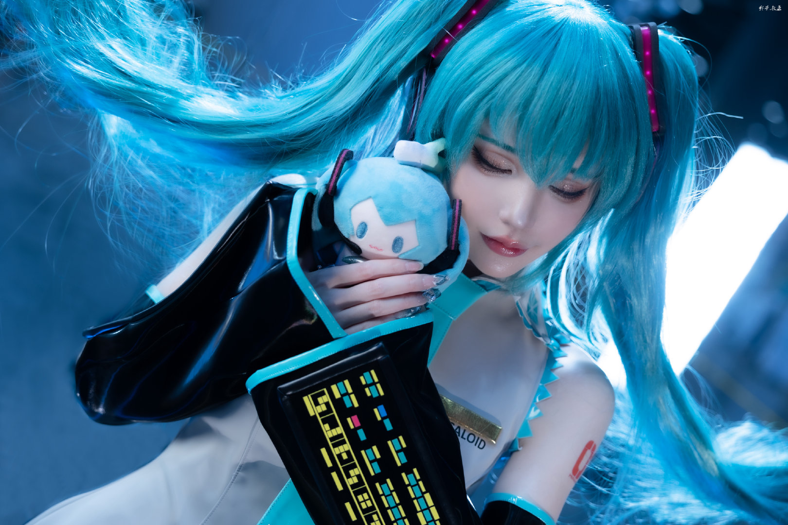 [COSplay]请一直和miku在一起-二次元COS分享次元吧