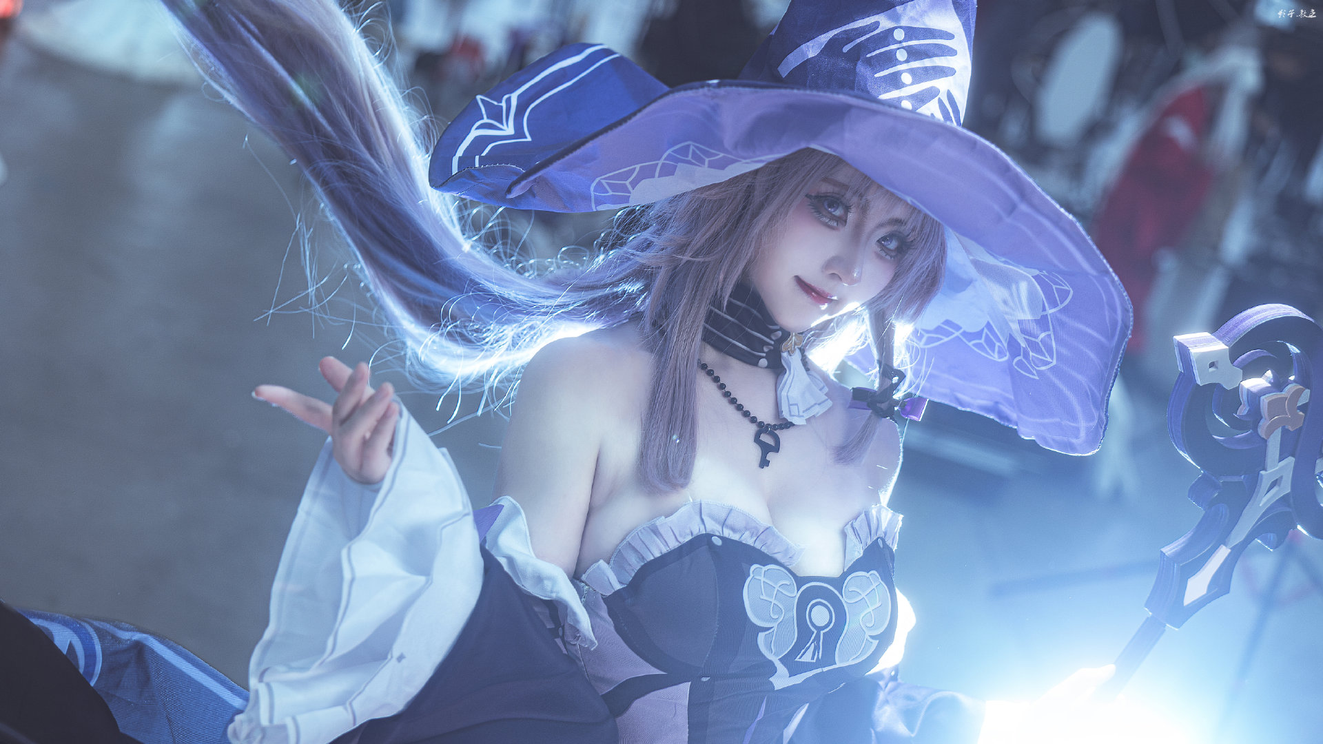 [COSplay]什么是魔女？美丽的，神秘的，危险的-二次元COS分享次元吧